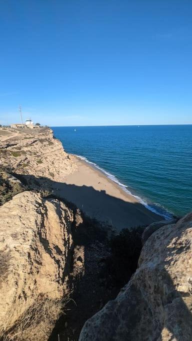 A 5Mn De La Reserve Africaine, Charmante Maison De Village Avec Patio Sigean Exteriér fotografie